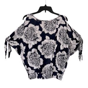 7th Avenue Design Studio New York & Co Navy Floral Cold Shoulder Blouse Size M